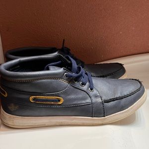 Size 10, navy blue, target brand